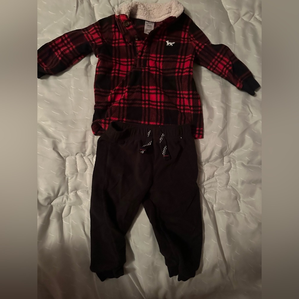 Carter's Fleece Set